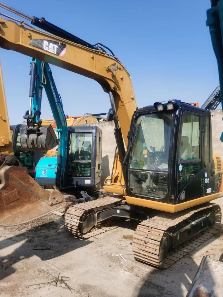 CATERPILLAR 307D - Верижен багер: снимка 2 CATERPILLAR 307D - Верижен багер: снимка 2