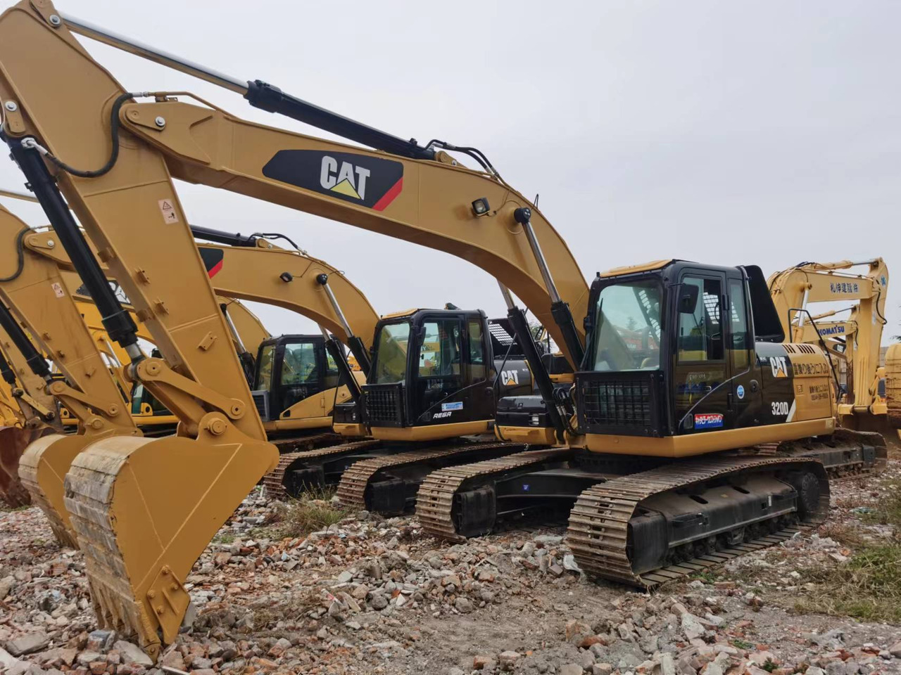 CATERPILLAR 320D-1 - Верижен багер: снимка 1 CATERPILLAR 320D-1 - Верижен багер: снимка 1