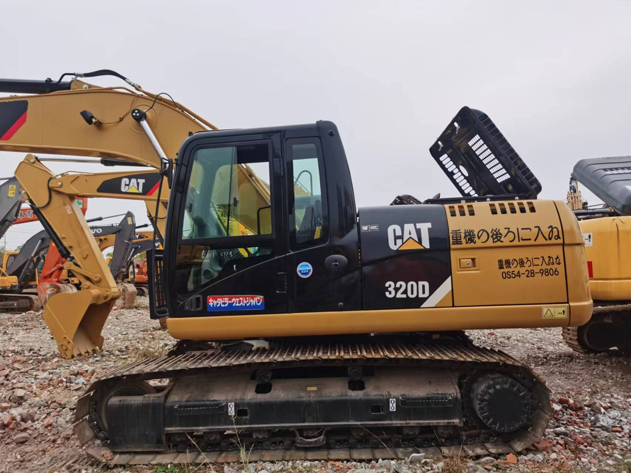 CATERPILLAR 320D-1 - Верижен багер: снимка 2 CATERPILLAR 320D-1 - Верижен багер: снимка 2