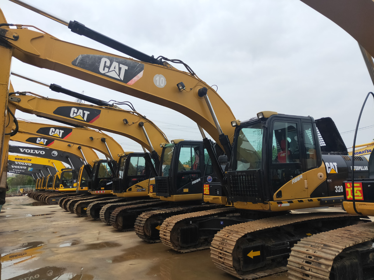 CATERPILLAR 320D - Верижен багер: снимка 4 CATERPILLAR 320D - Верижен багер: снимка 4
