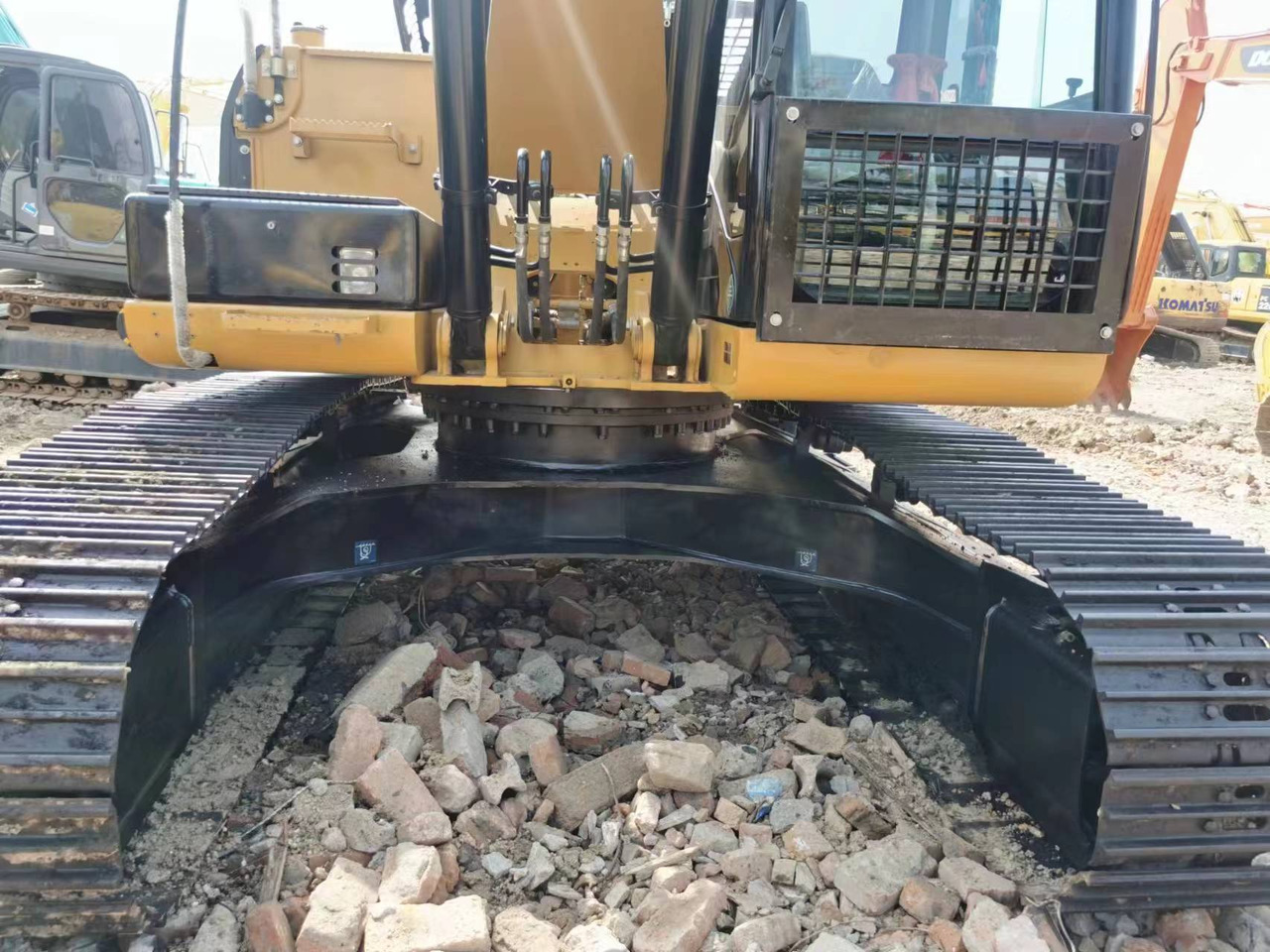 CATERPILLAR 320D - Верижен багер: снимка 4 CATERPILLAR 320D - Верижен багер: снимка 4