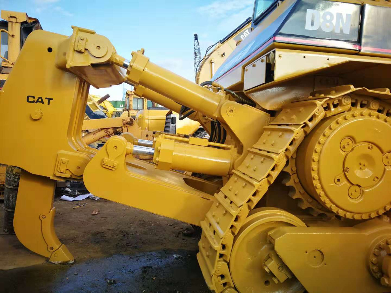 CATERPILLAR D8N - Колесен товарач: снимка 4 CATERPILLAR D8N - Колесен товарач: снимка 4