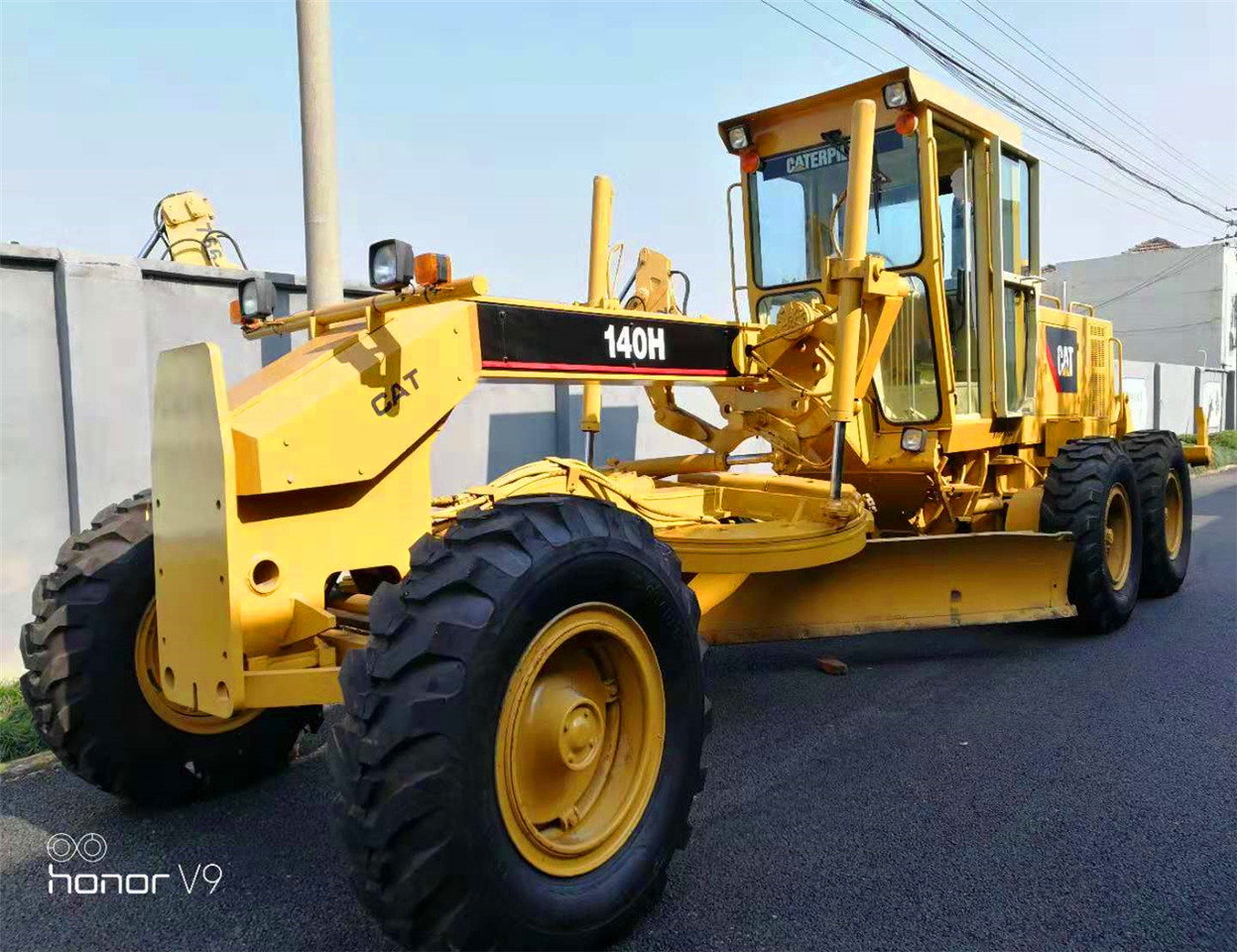 CATERPILLAR Grader 140H Click Here for Discount - Грейдер: снимка 1 CATERPILLAR Grader 140H Click Here for Discount - Грейдер: снимка 1