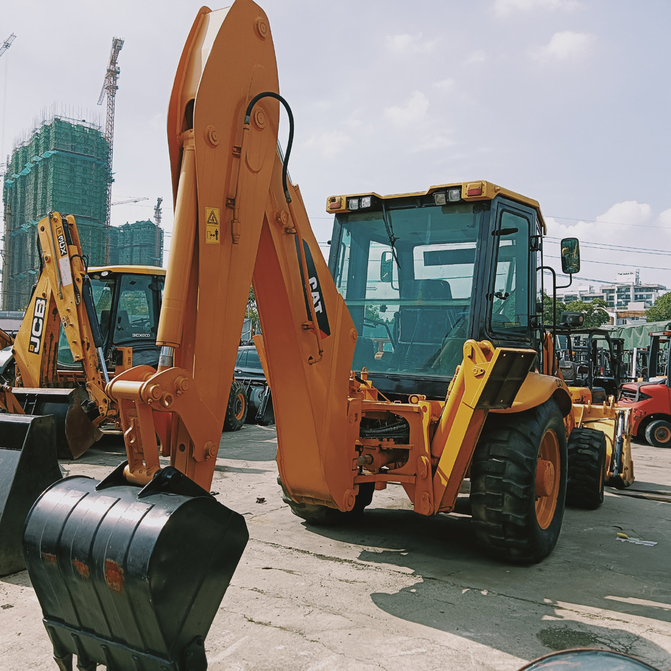 Caterpiller 416F - Багер-товарач: снимка 3 Caterpiller 416F - Багер-товарач: снимка 3