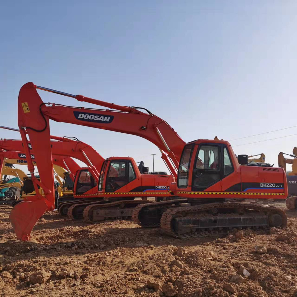 DOOSAN DH220LC-7 - Верижен багер: снимка 1 DOOSAN DH220LC-7 - Верижен багер: снимка 1