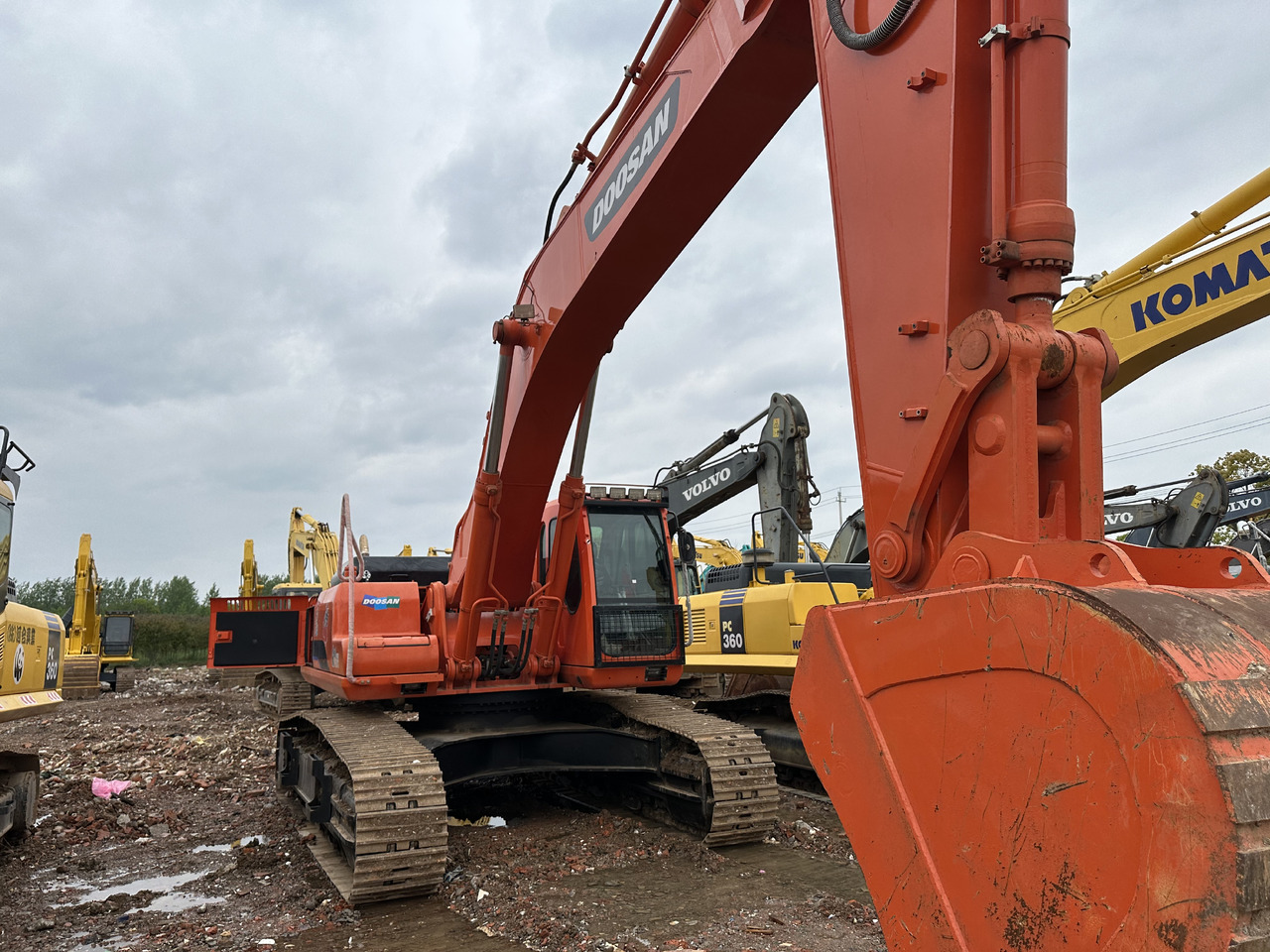 DOOSAN DH420-7 Crawler excavator 40T - Верижен багер: снимка 1 DOOSAN DH420-7 Crawler excavator 40T - Верижен багер: снимка 1