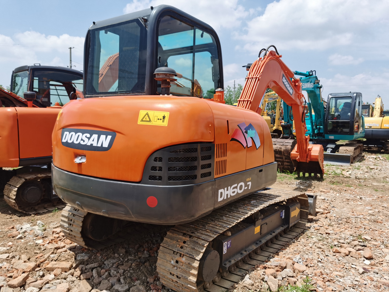 DOOSAN DH60-7 - Верижен багер: снимка 2 DOOSAN DH60-7 - Верижен багер: снимка 2