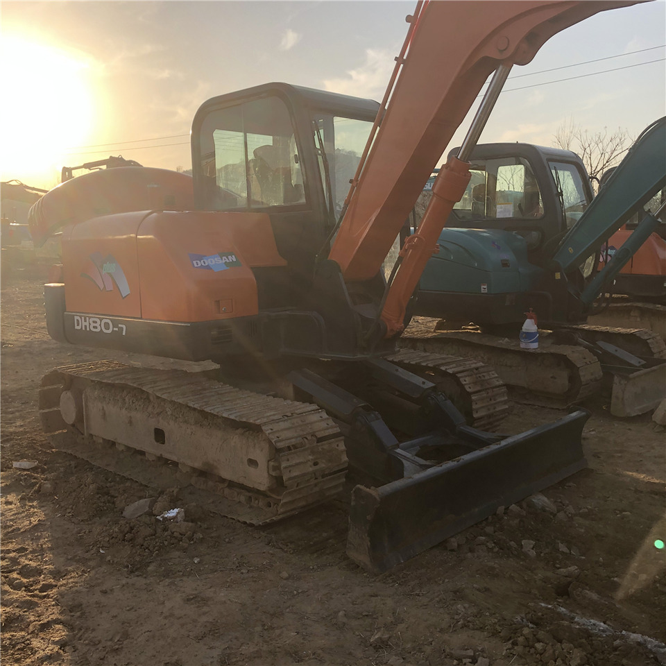 DOOSAN DH80-7 - Верижен багер: снимка 5 DOOSAN DH80-7 - Верижен багер: снимка 5
