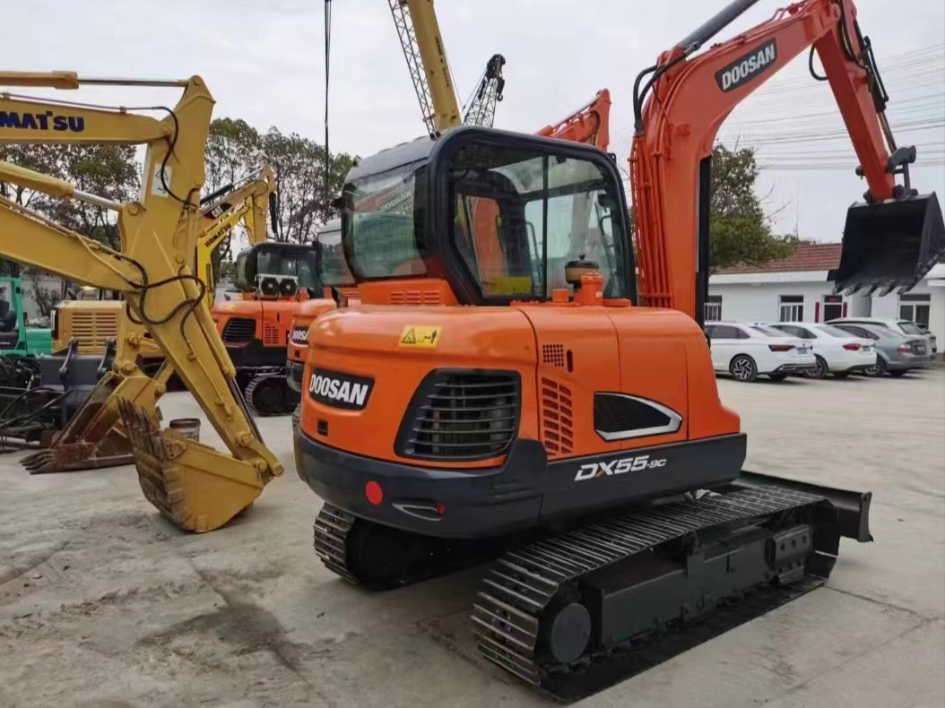 DOOSAN DX 55 Mini excavator - Мини багер: снимка 4 DOOSAN DX 55 Mini excavator - Мини багер: снимка 4