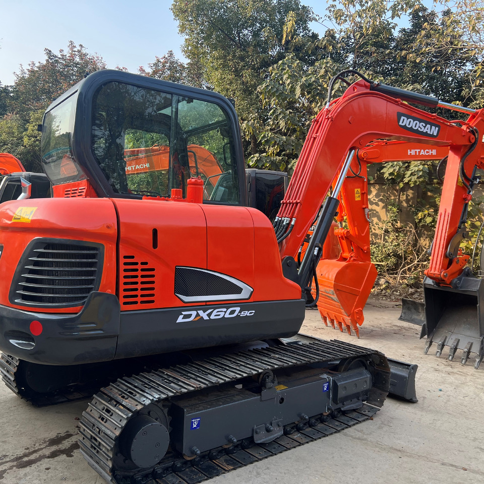 DOOSAN DX 60 Mini excavator - Мини багер: снимка 4 DOOSAN DX 60 Mini excavator - Мини багер: снимка 4