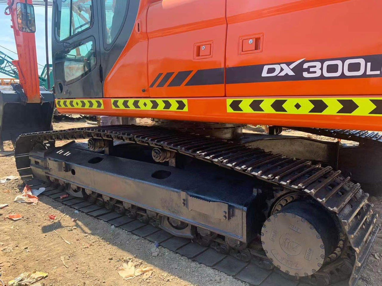 DOOSAN DX300LC - Верижен багер: снимка 5 DOOSAN DX300LC - Верижен багер: снимка 5
