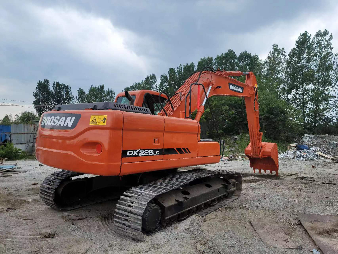 DX225LC - Верижен багер: снимка 4 DX225LC - Верижен багер: снимка 4