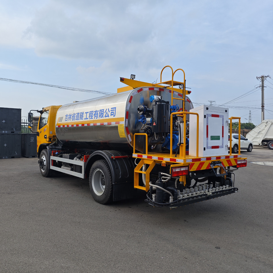 Dongfeng KLF - Гудронатор: снимка 4 Dongfeng KLF - Гудронатор: снимка 4