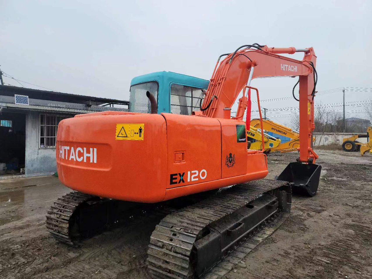 HITACHI EX120-3 - Верижен багер: снимка 4 HITACHI EX120-3 - Верижен багер: снимка 4