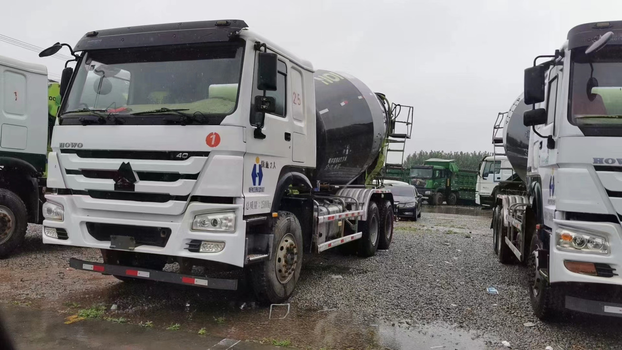 HOWO 6*4 Cement Mixer Truck - Бетоновоз: снимка 5 HOWO 6*4 Cement Mixer Truck - Бетоновоз: снимка 5