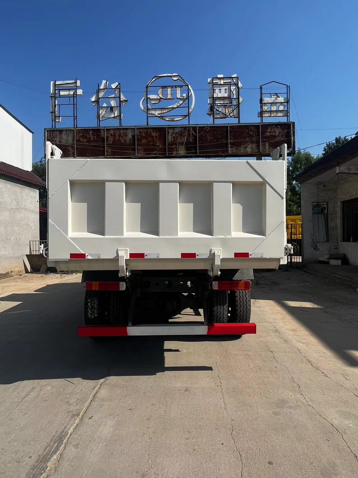 HOWO T5G 220 4✖2 Dump Truck - Самосвал камион: снимка 5 HOWO T5G 220 4✖2 Dump Truck - Самосвал камион: снимка 5