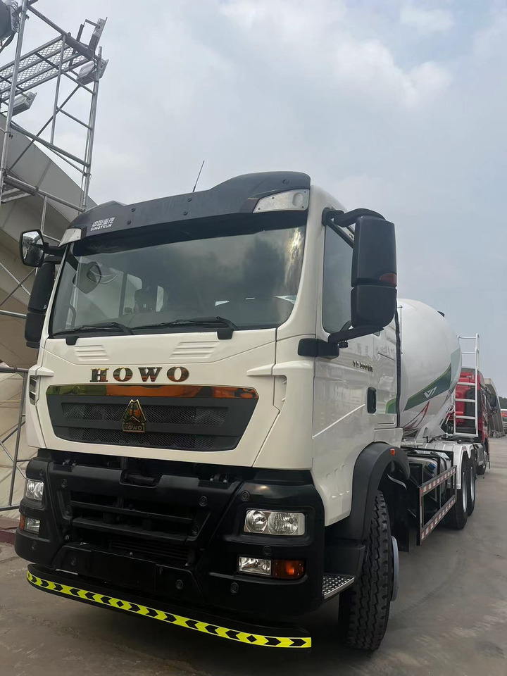 HOWO TX350 Cement Mixer Truck - Бетоновоз: снимка 2 HOWO TX350 Cement Mixer Truck - Бетоновоз: снимка 2