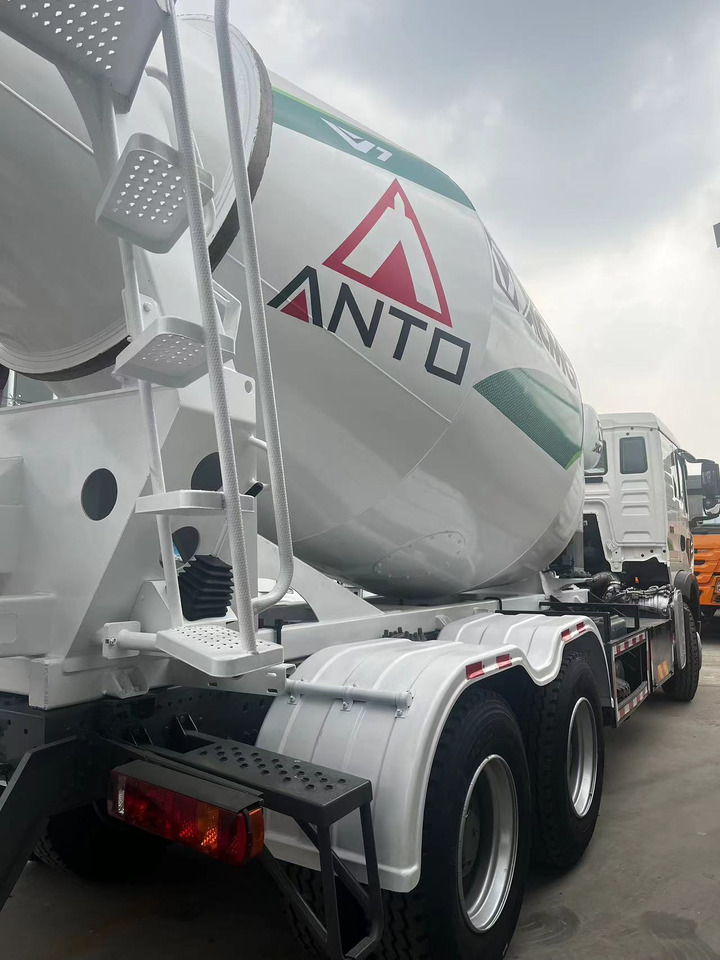 HOWO TX350 Cement Mixer Truck - Бетоновоз: снимка 5 HOWO TX350 Cement Mixer Truck - Бетоновоз: снимка 5