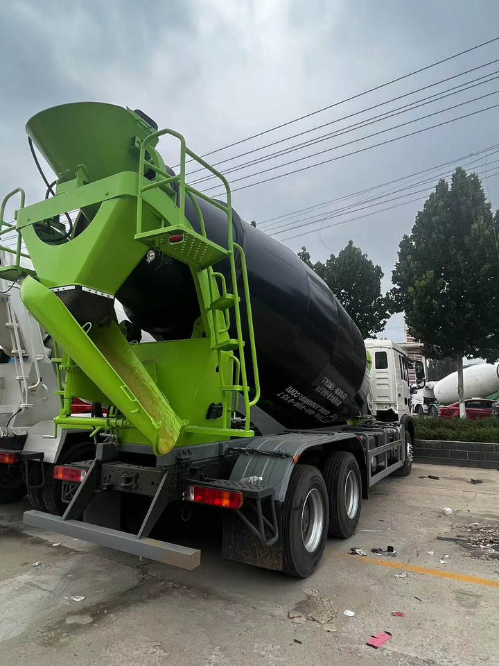 HOWO TX350 Cement Mixer Truck - Бетоновоз: снимка 3 HOWO TX350 Cement Mixer Truck - Бетоновоз: снимка 3