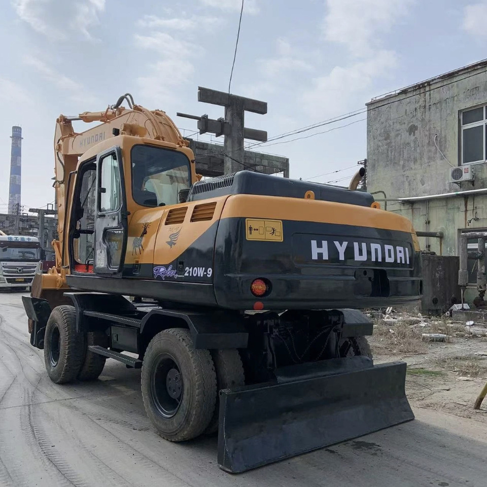 HYUNDAI R210W-9 - Верижен багер: снимка 5 HYUNDAI R210W-9 - Верижен багер: снимка 5