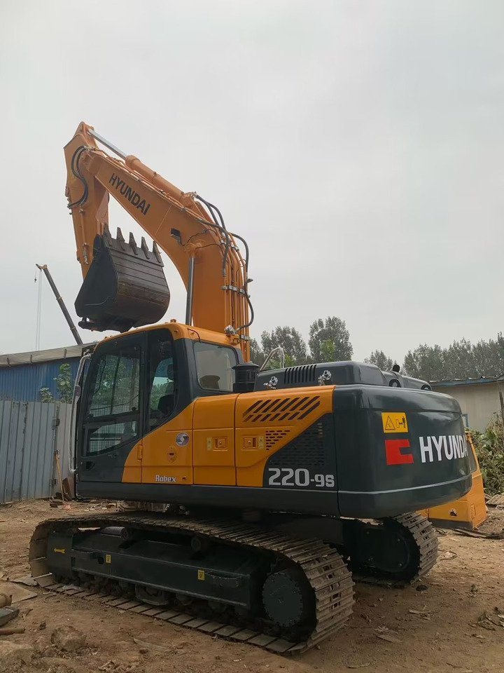 HYUNDAI R220-9S - Верижен багер: снимка 5 HYUNDAI R220-9S - Верижен багер: снимка 5