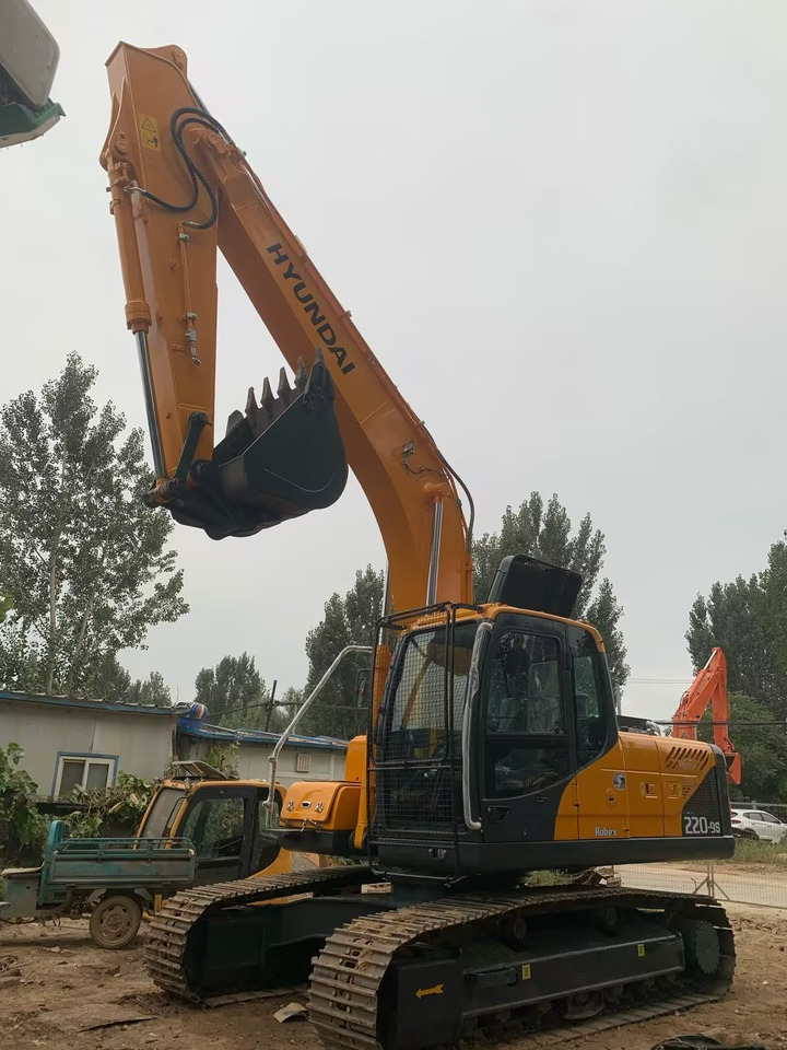 HYUNDAI R220-9S - Верижен багер: снимка 2 HYUNDAI R220-9S - Верижен багер: снимка 2