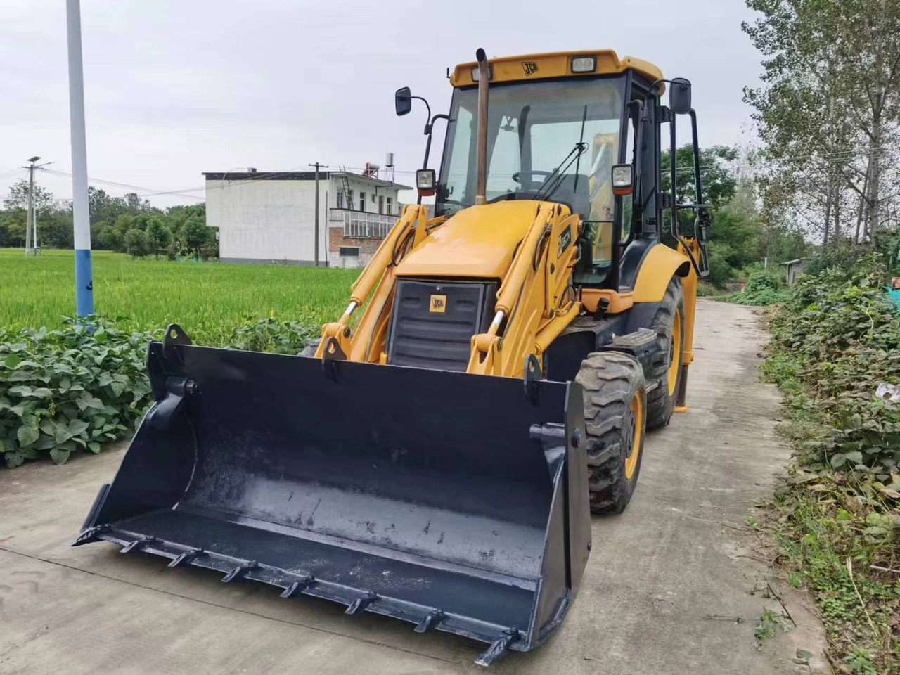 JCB Backhoe Loader 3CX Click Here for Discount - Багер-товарач: снимка 2 JCB Backhoe Loader 3CX Click Here for Discount - Багер-товарач: снимка 2
