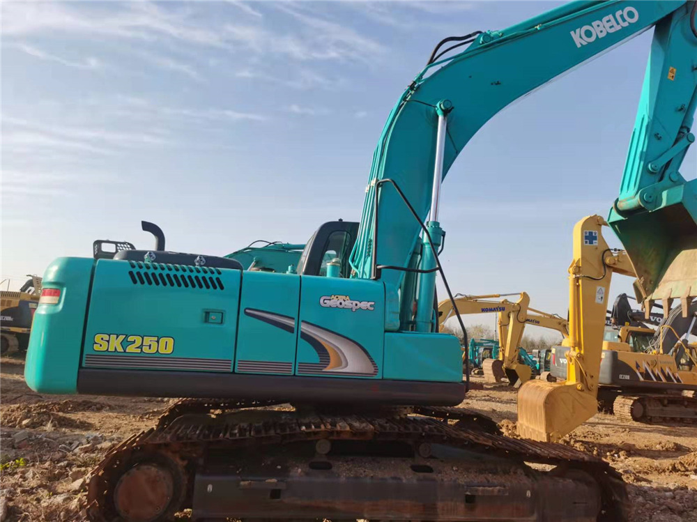 KOBELCO SK250-8 - Верижен багер: снимка 4 KOBELCO SK250-8 - Верижен багер: снимка 4