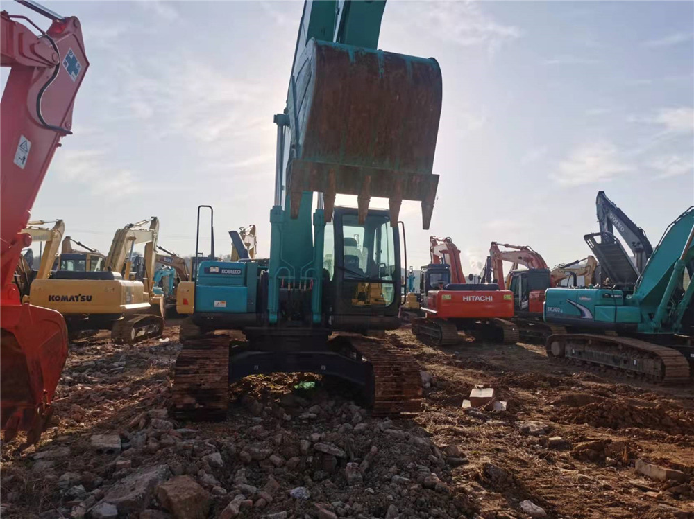 KOBELCO SK250-8 - Верижен багер: снимка 3 KOBELCO SK250-8 - Верижен багер: снимка 3