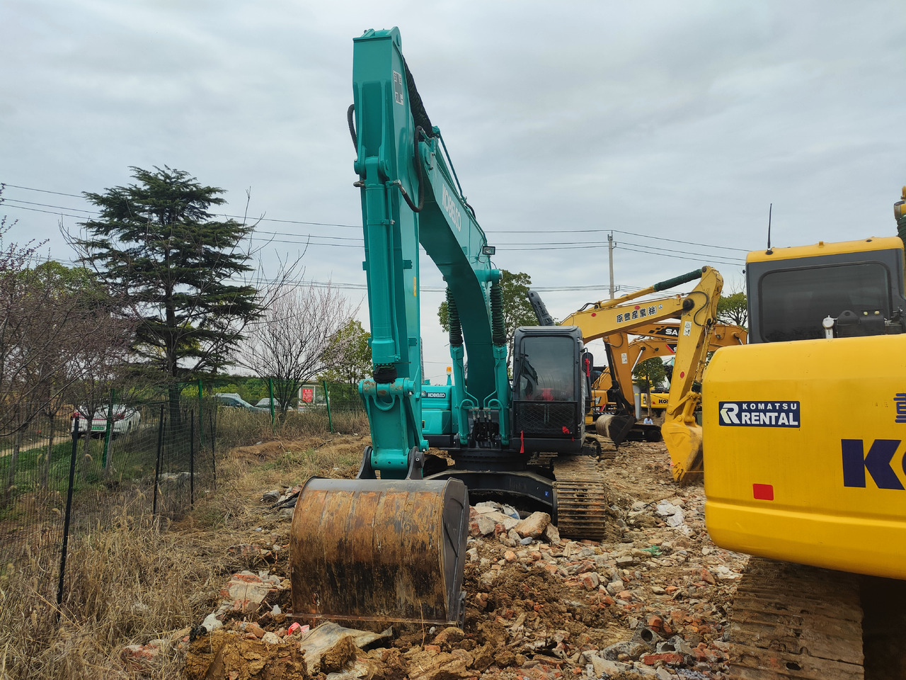 KOBELCO SK260 - Верижен багер: снимка 2 KOBELCO SK260 - Верижен багер: снимка 2