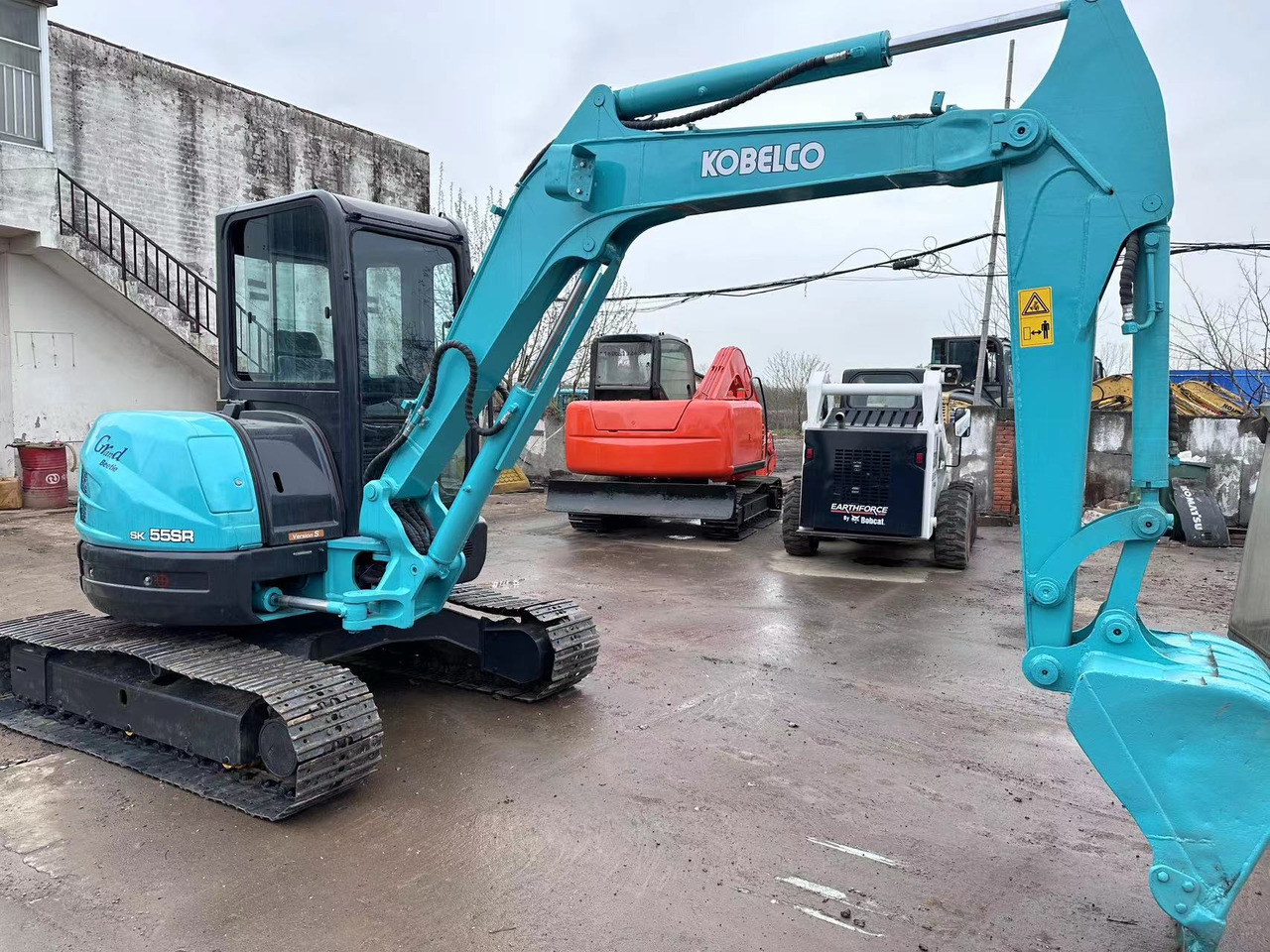 KOBELCO SK55 - Мини багер: снимка 1 KOBELCO SK55 - Мини багер: снимка 1