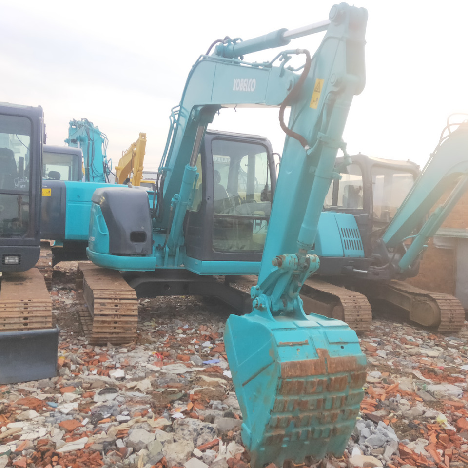 KOBELCO SK70 - Мини багер: снимка 1 KOBELCO SK70 - Мини багер: снимка 1