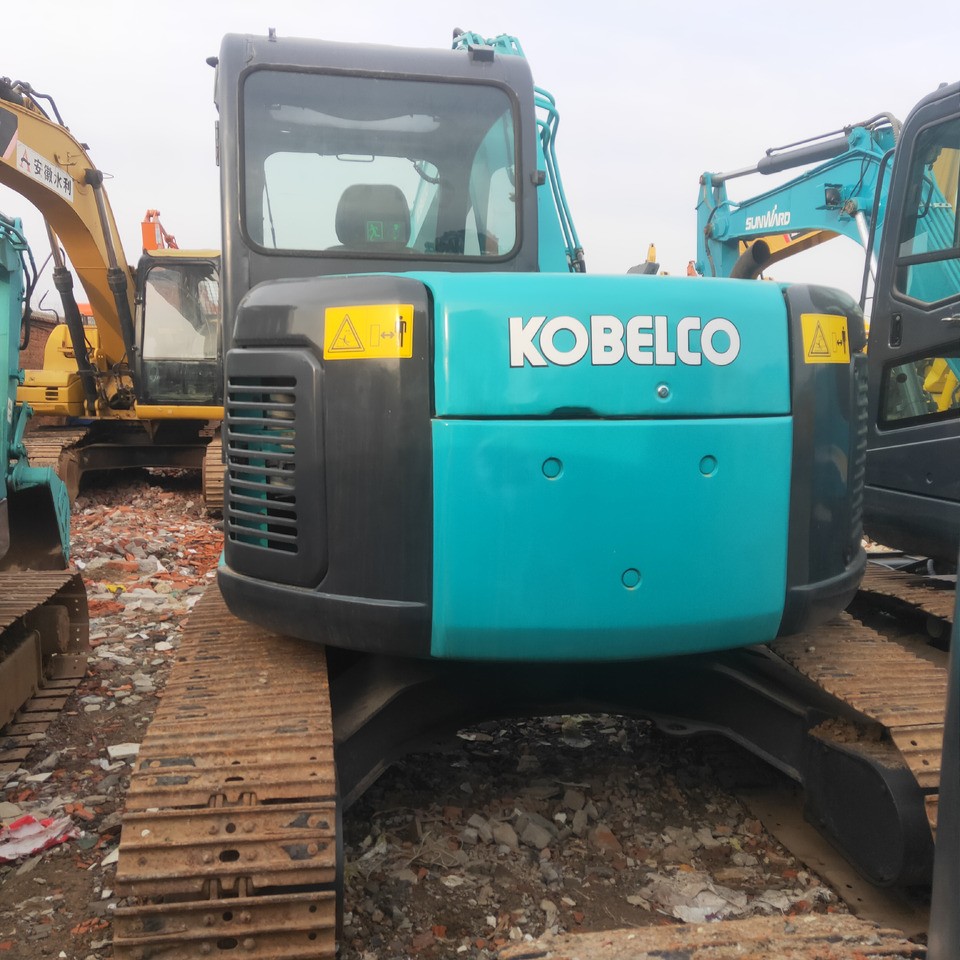 KOBELCO SK70 - Мини багер: снимка 3 KOBELCO SK70 - Мини багер: снимка 3
