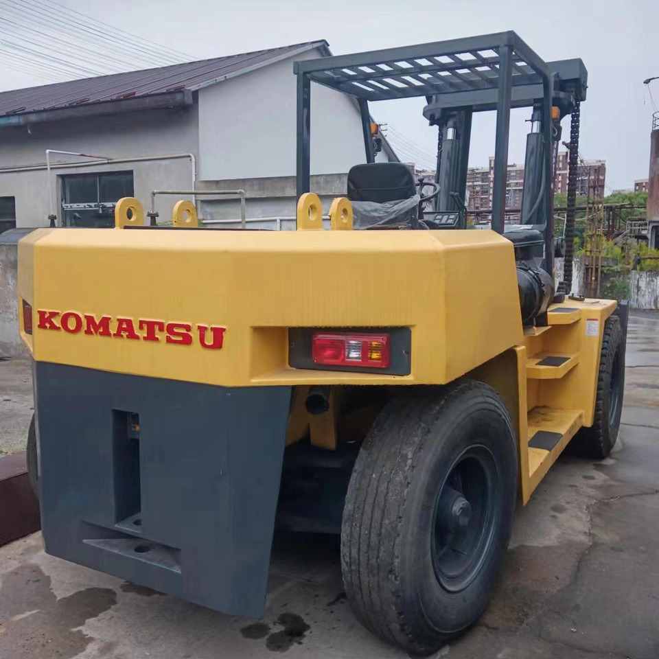 KOMATSU FD150 - Дизелов мотокар: снимка 5 KOMATSU FD150 - Дизелов мотокар: снимка 5