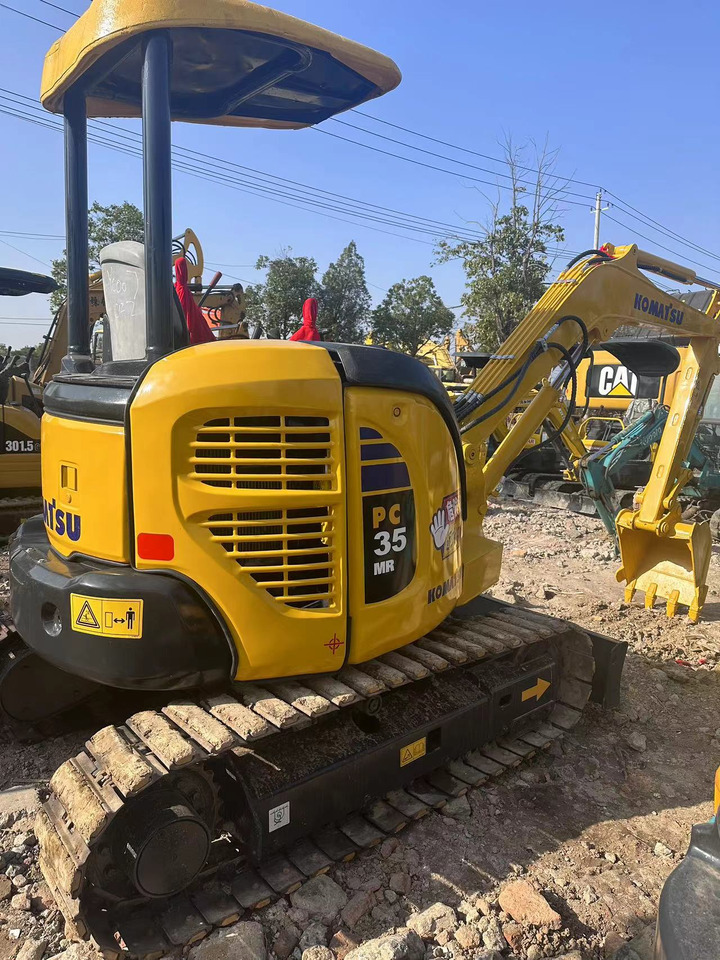 KOMATSU Mini Excavator Pc35 With Open Cab - Мини багер: снимка 1 KOMATSU Mini Excavator Pc35 With Open Cab - Мини багер: снимка 1