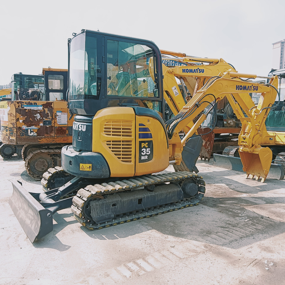 KOMATSU PC35MR - Верижен багер: снимка 3 KOMATSU PC35MR - Верижен багер: снимка 3