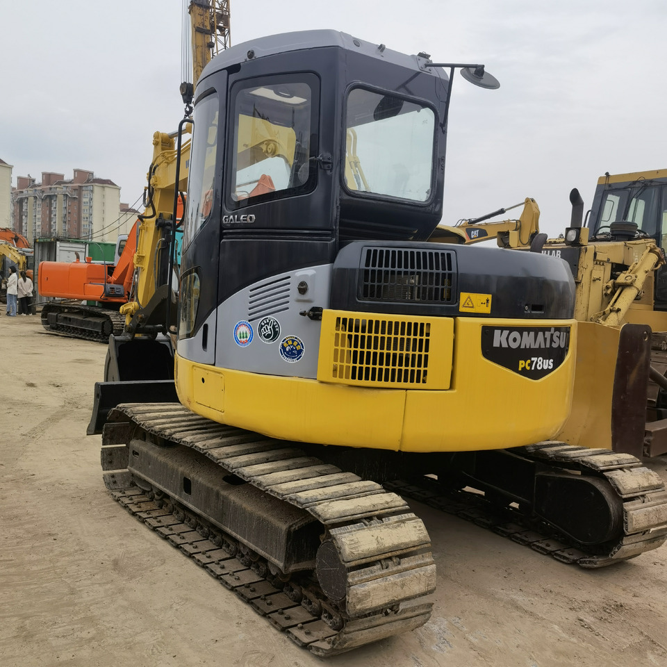 KOMATSU PC78US - Верижен багер: снимка 2 KOMATSU PC78US - Верижен багер: снимка 2