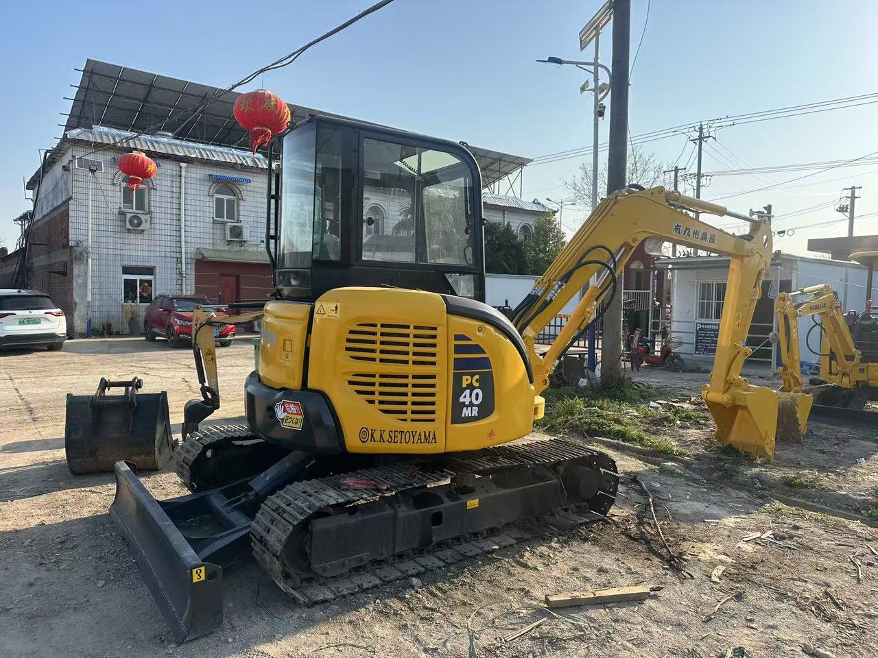 Komatsu PC40MR - Верижен багер: снимка 3 Komatsu PC40MR - Верижен багер: снимка 3