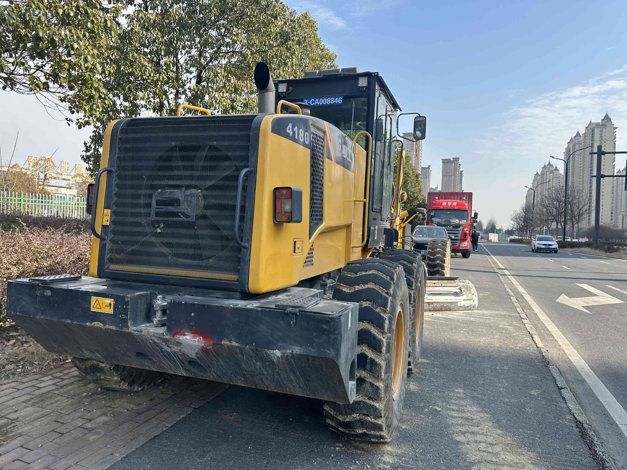 LIUGONG Grader 4180 - Грейдер: снимка 2 LIUGONG Grader 4180 - Грейдер: снимка 2