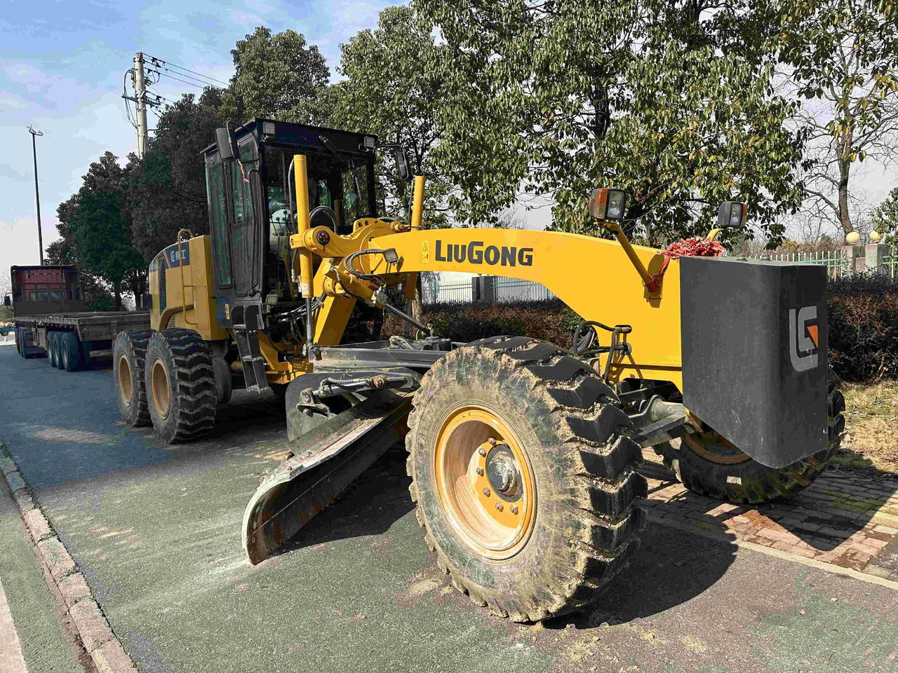 LIUGONG Grader 4180 - Грейдер: снимка 3 LIUGONG Grader 4180 - Грейдер: снимка 3