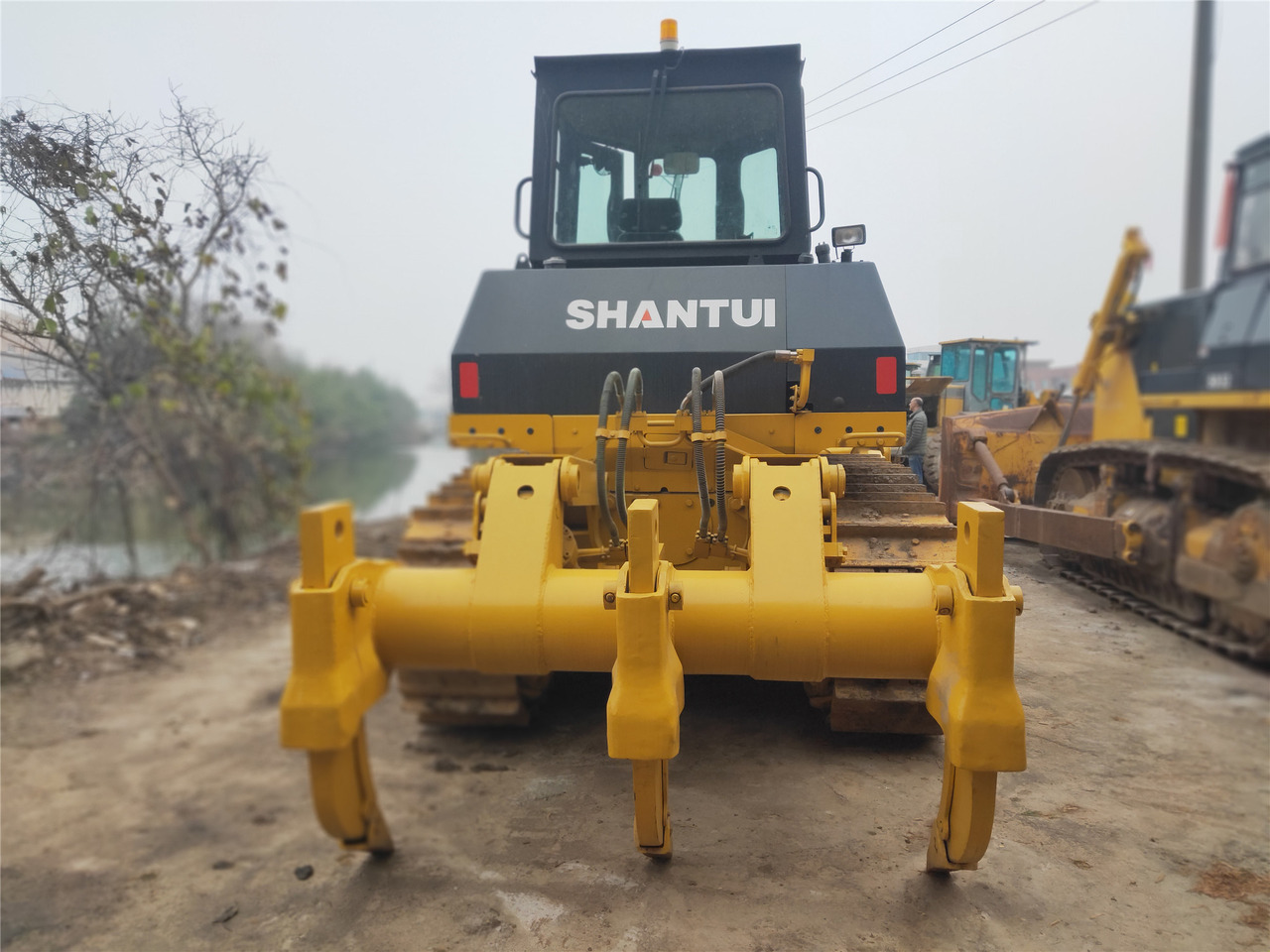 SHANTUI SD22 - Булдозер: снимка 3 SHANTUI SD22 - Булдозер: снимка 3