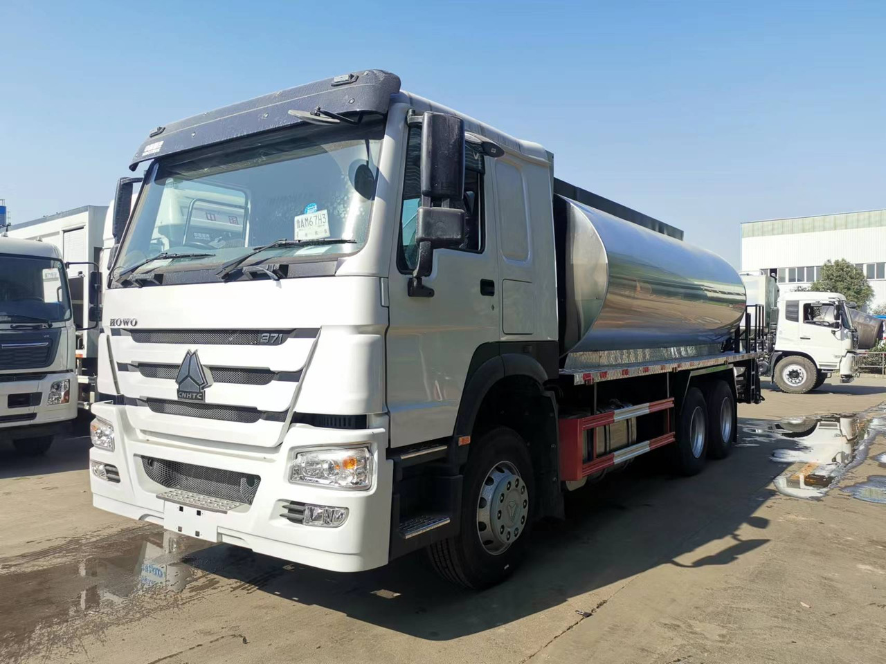 SINOTRUK HOWO CLICK HERE FOR DISCOUNT - Гудронатор: снимка 1 SINOTRUK HOWO CLICK HERE FOR DISCOUNT - Гудронатор: снимка 1