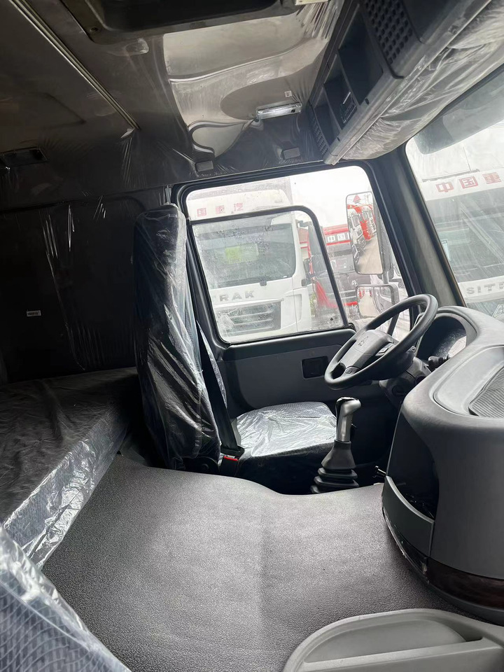 Самосвал камион SINOTRUK HOWO Dump Truck 6x4 Click for Discount: снимка 7