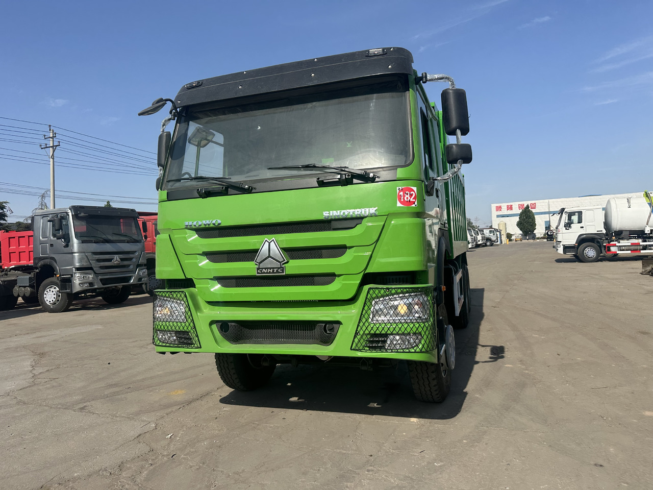 Sinotruck 6x4 HOWO Dump Truck Clcik for Discount - Самосвал камион: снимка 1 Sinotruck 6x4 HOWO Dump Truck Clcik for Discount - Самосвал камион: снимка 1