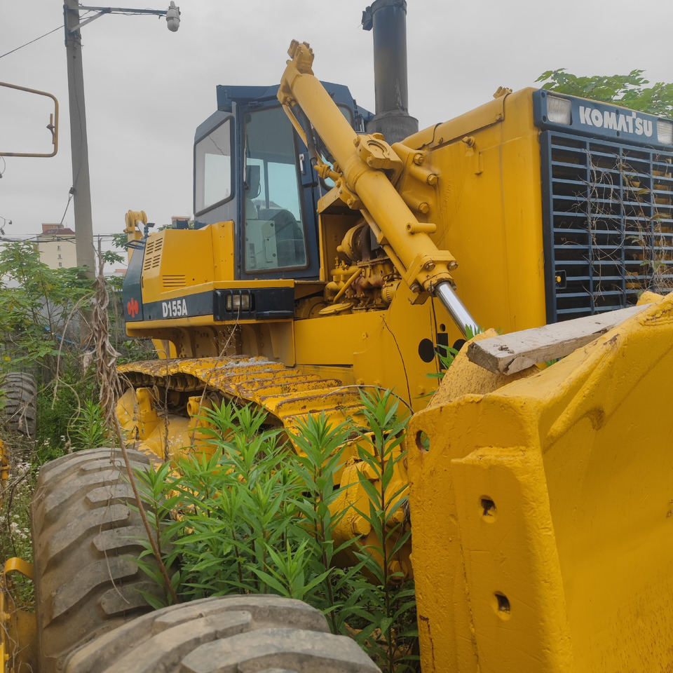KOMATSU BULLDOZER D155A - Строителна техника: снимка 4 KOMATSU BULLDOZER D155A - Строителна техника: снимка 4