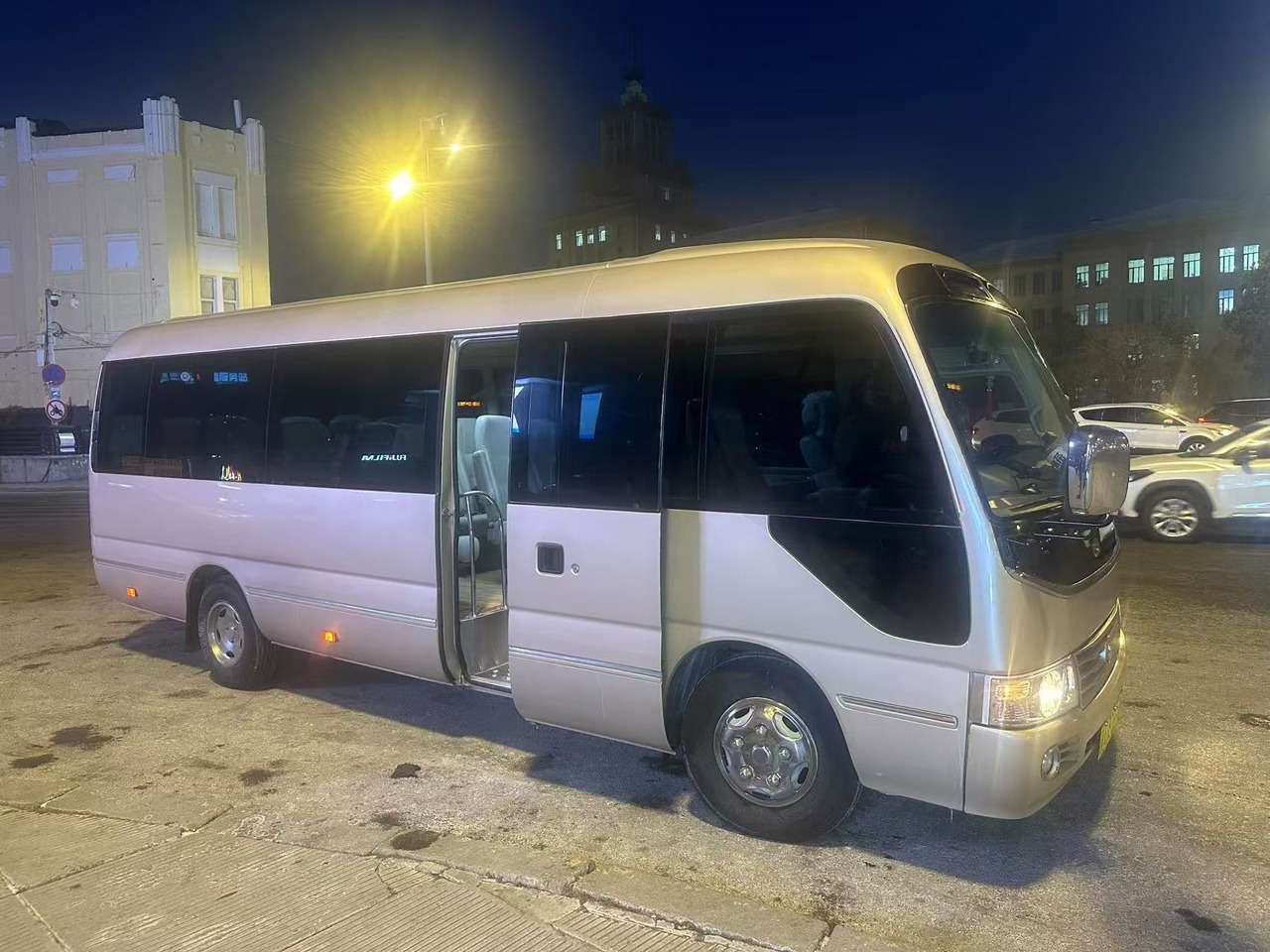 TOYOTA Coaster - Микробус, Пътнически бус: снимка 3 TOYOTA Coaster - Микробус, Пътнически бус: снимка 3