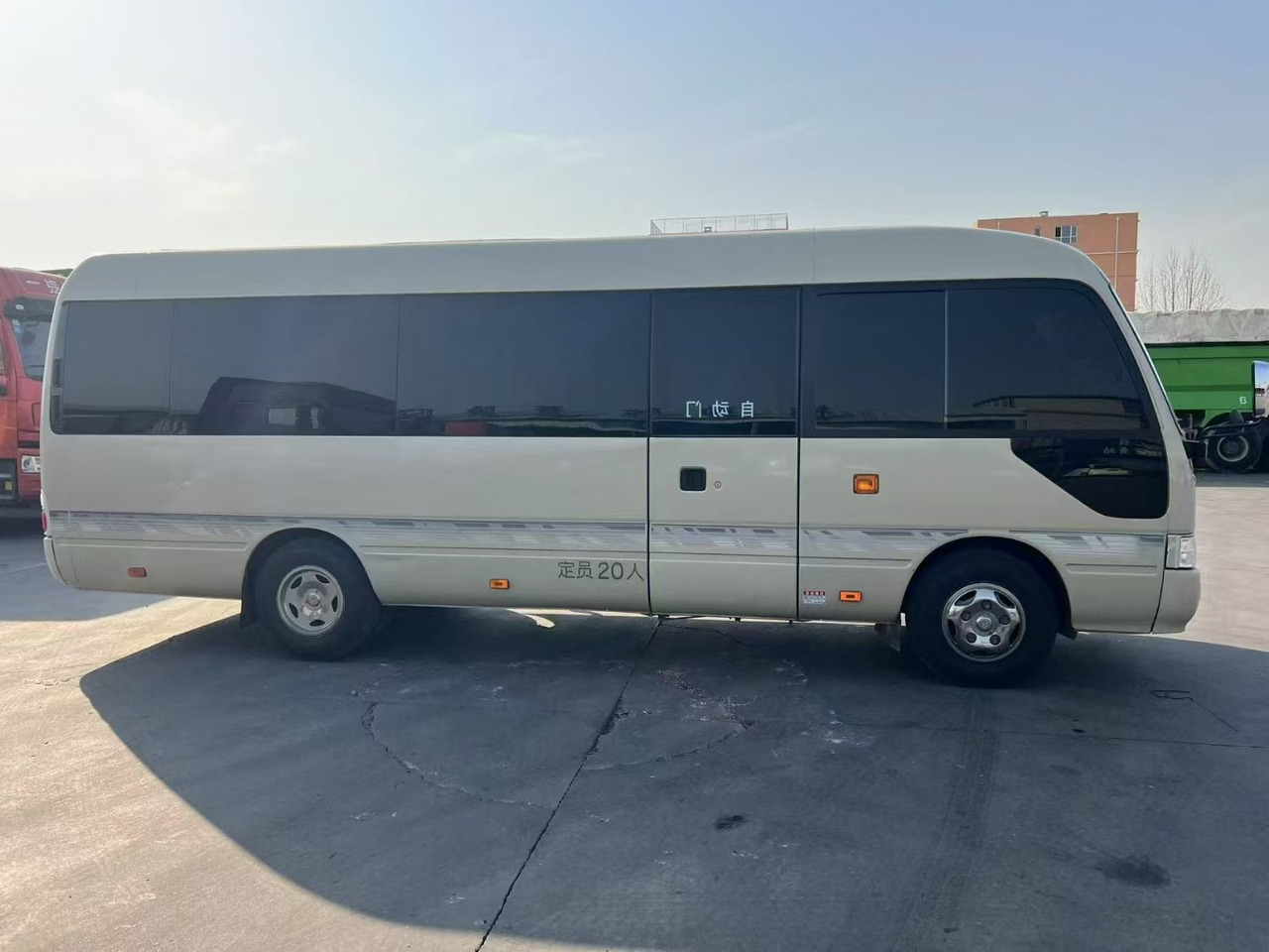 TOYOTA Coaster - Микробус, Пътнически бус: снимка 3 TOYOTA Coaster - Микробус, Пътнически бус: снимка 3