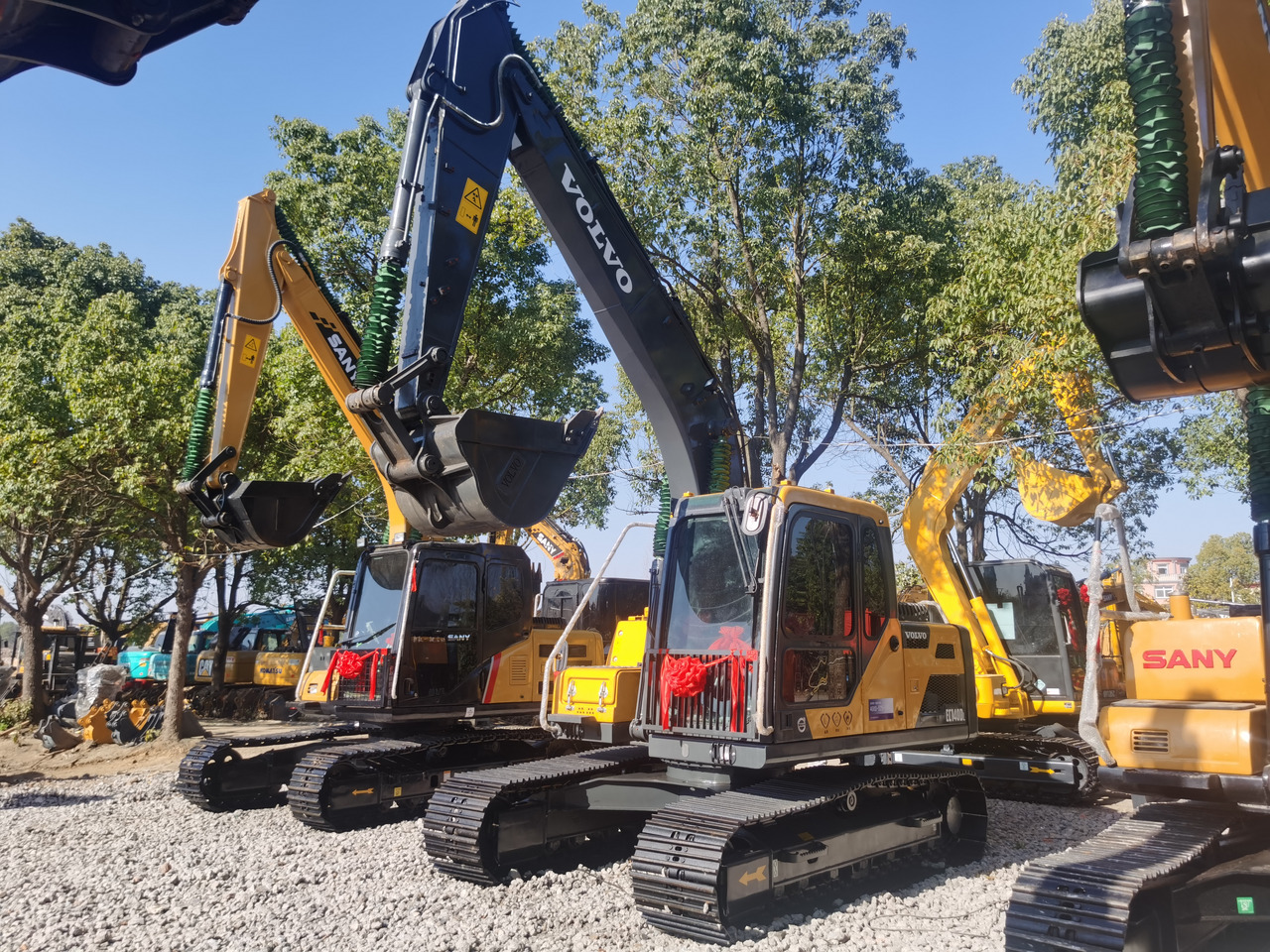 VOLVO EC140DL - Верижен багер: снимка 3 VOLVO EC140DL - Верижен багер: снимка 3