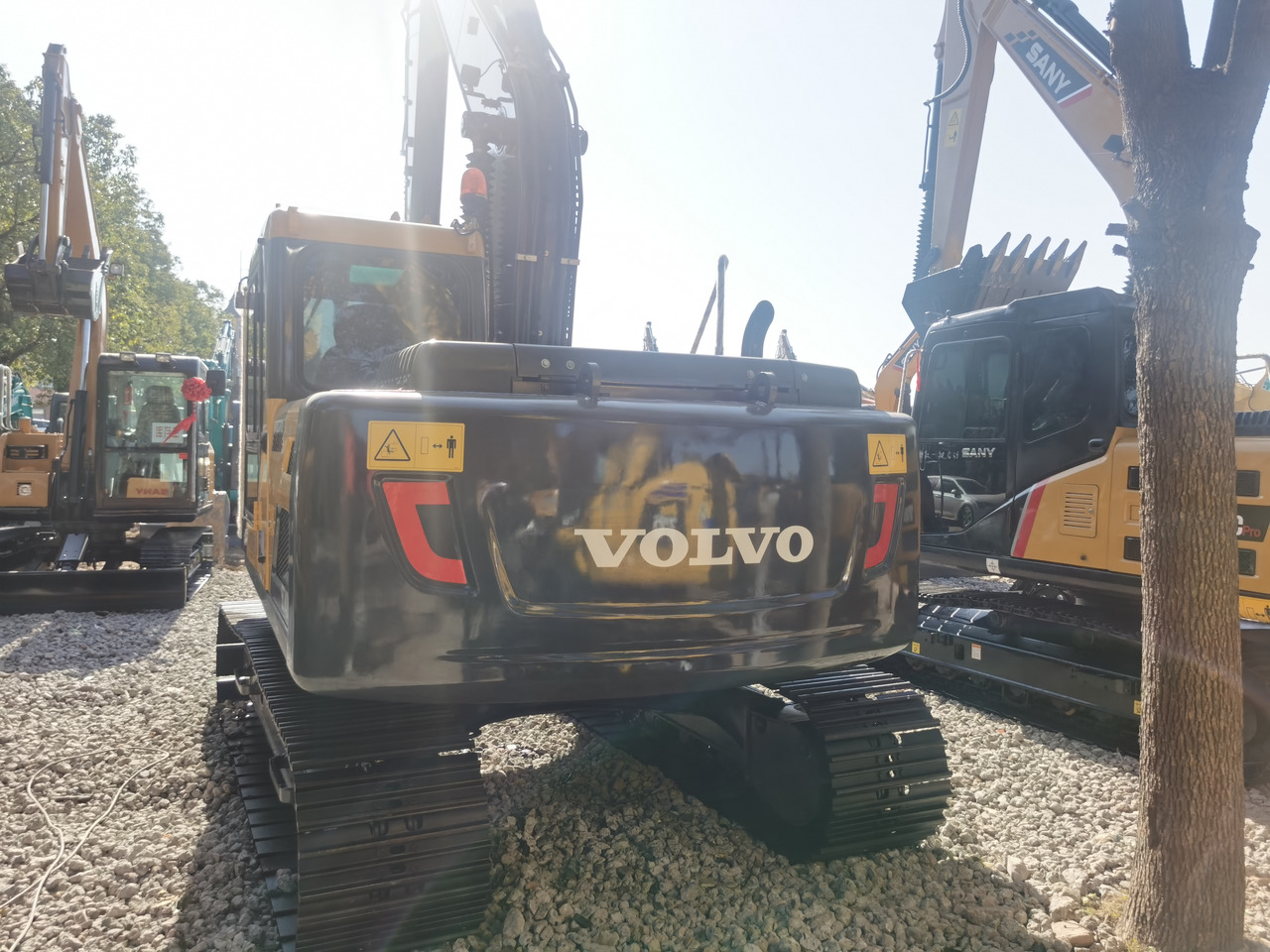 VOLVO EC140DL - Верижен багер: снимка 5 VOLVO EC140DL - Верижен багер: снимка 5