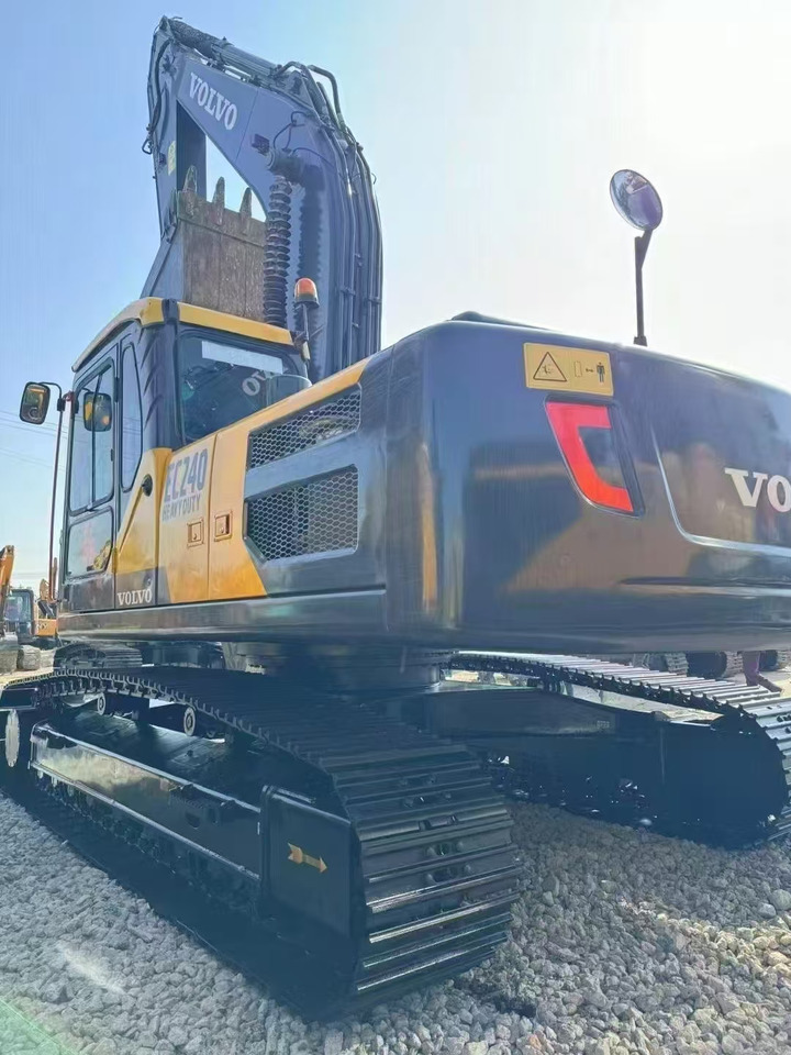 VOLVO EC240 - Верижен багер: снимка 4 VOLVO EC240 - Верижен багер: снимка 4